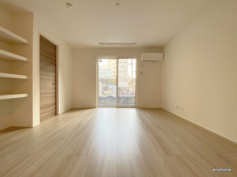 アンサンブル大今里　仲介手数料無料の居間・リビング