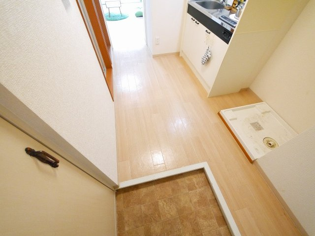 JPレジデンス新大宮の玄関