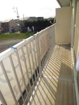 【バルコニー】 | 世利ハイツ鉦鋙