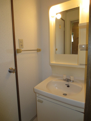 【洗面所】 | 世利ハイツ鉦鋙