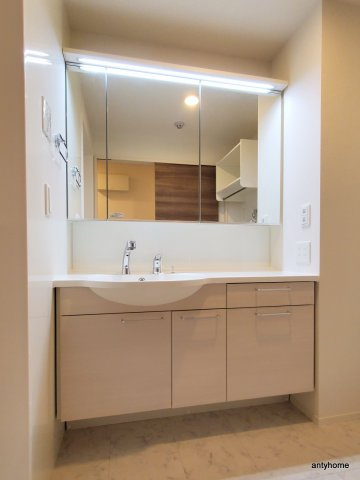 Maison de Espoir 豊里の洗面所