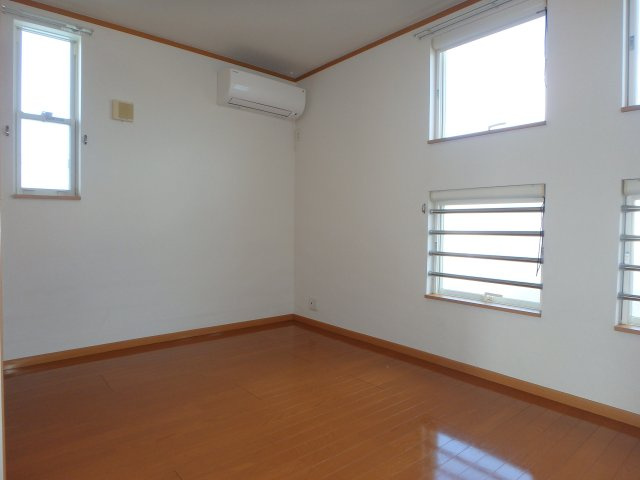 グランパレＫ Aの洋室|総社市井手　グランパレＫ　1LDＫ　北洋室