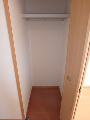 【収納】 | グランパレＫ A | 総社市井手　グランパレＫ　1LDＫ　リビング収納