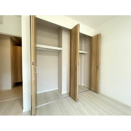 熊本市東区沼山津４丁目の賃貸マンションの収納