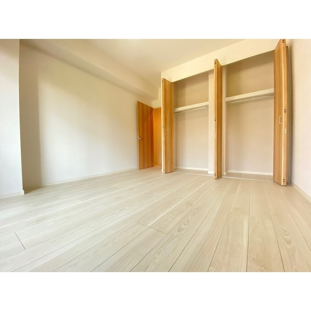 熊本市東区沼山津４丁目の賃貸マンションの洋室