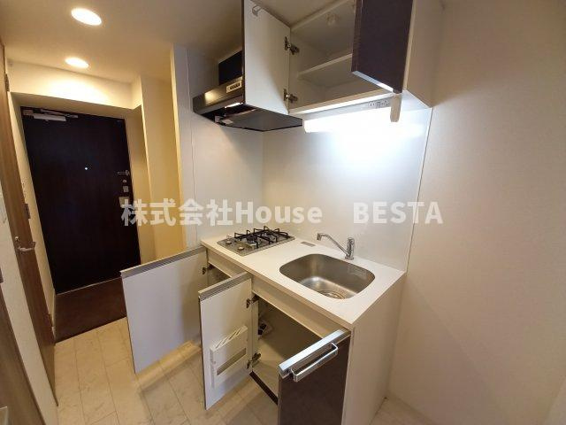 プレサンスTHE神戸のキッチン