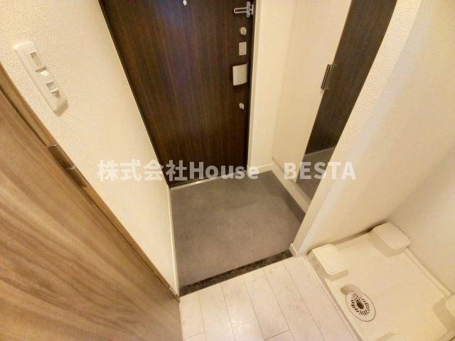 プレサンスTHE神戸の玄関