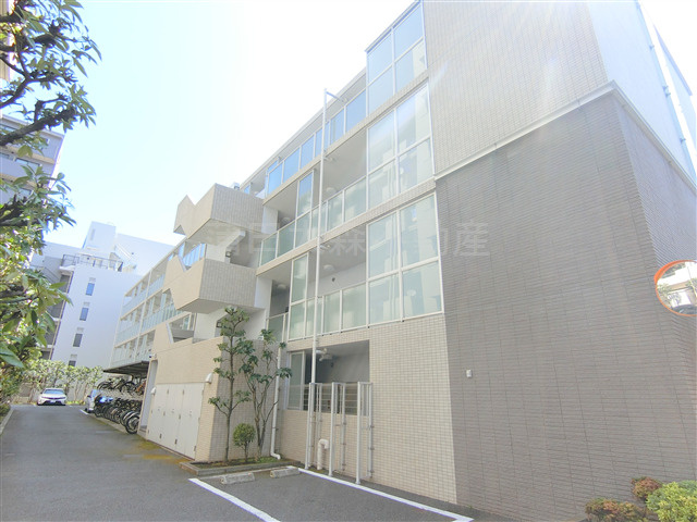 Mark Forest(マークフォレストの外観