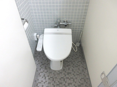 【トイレ】 | 乙仲通の事務所物件 | 男性用トイレ