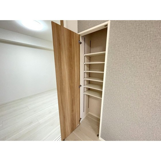 熊本市東区沼山津４丁目の賃貸マンションの収納