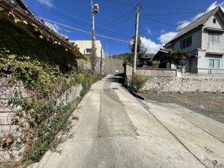 【前面道路含む現地写真】