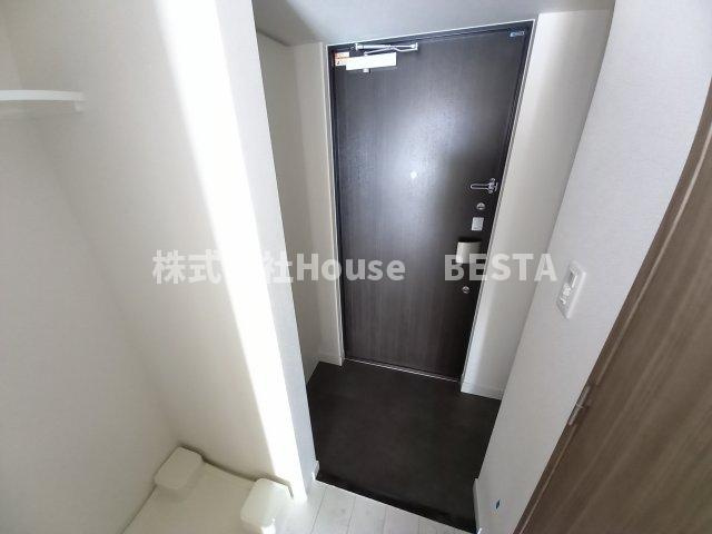 プレサンスTHE神戸の玄関