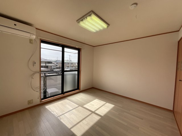 【居間・リビング】 | ロイヤル広野 | 使いやすい居間です