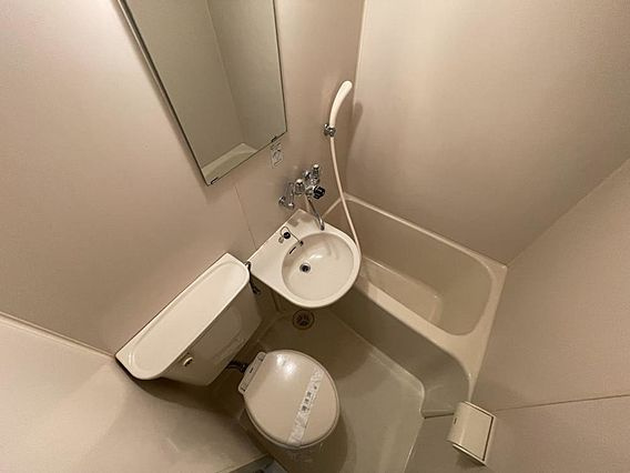 サンプラザ三宮70の浴室