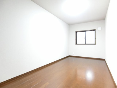 【その他】 | 富谷レジデンスⅠ | ７帖の洋室は寝室として使えます。