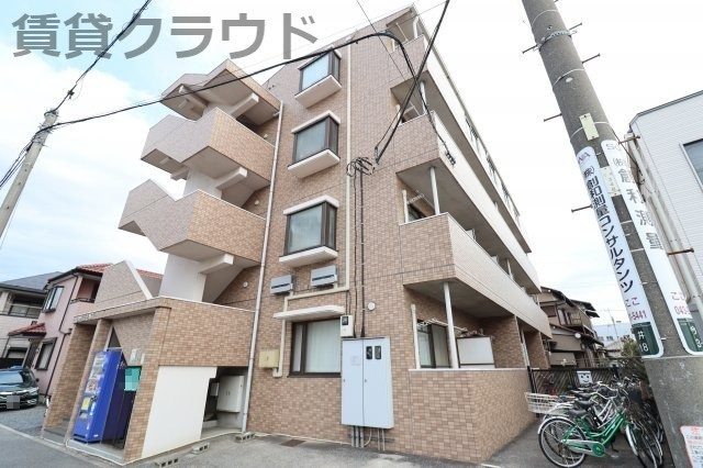 ドゥエルイースト