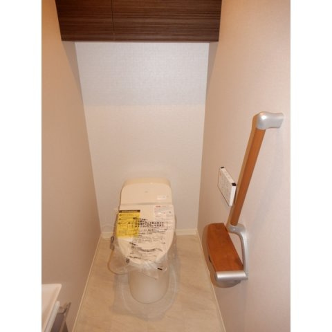 Grandy Villa Central Park　Ⅰのトイレ