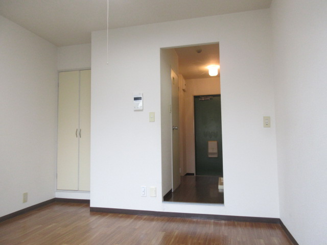 【洋室】 | ルミエール1号館