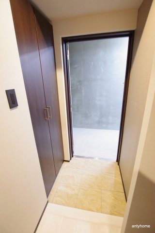 ブエナビスタ桜ノ宮イースト　仲介手数料無料の玄関