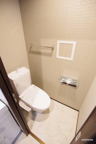 ブエナビスタ桜ノ宮イースト　仲介手数料無料のトイレ