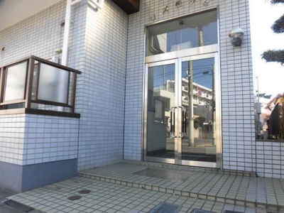 【エントランス】 | リズ松ヶ丘