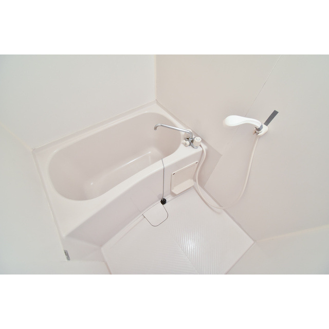 ガーデンヒルズマリア前の浴室|きれいなお風呂です