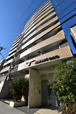 セレニテ難波西の外観