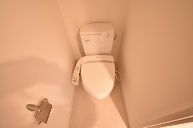 セレニテ難波西のトイレ