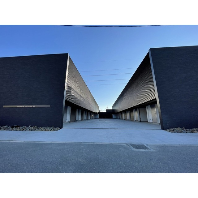 久留米市諏訪野町のアパート
