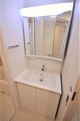 【独立洗面台】 | LA GRACE FUKUSHIMAⅡ