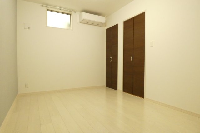 【寝室】 | ＳＡＫＡＩ　ＴＲＡＤＥ　ＯＮＥ