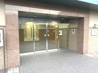 【エントランス】