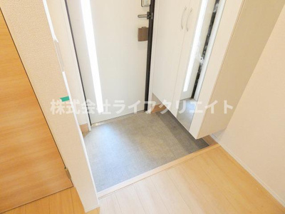 【玄関】 | メゾン・ノアールロッシュ