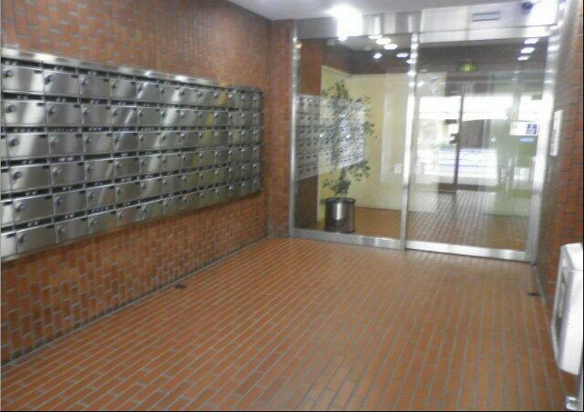 【エントランス】