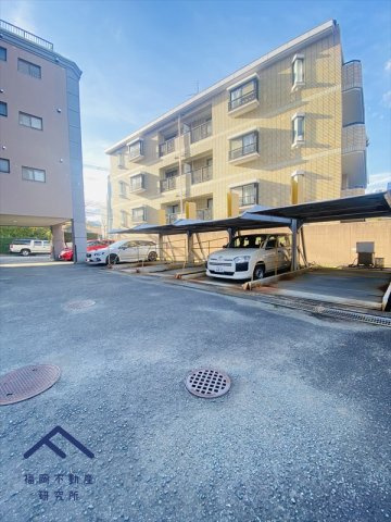ロマネスク平和第2の駐車場