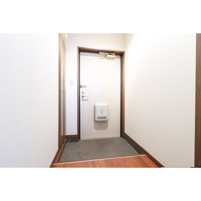 アーバンライフ北野の玄関