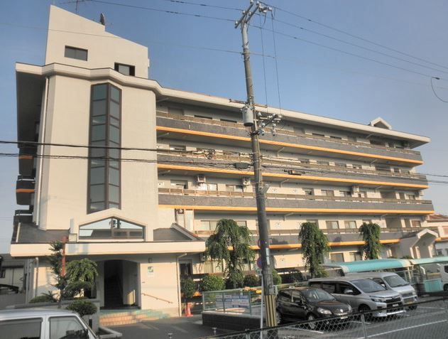 泉大津市東助松町４丁目の賃貸マンションの外観|きれいな外観です