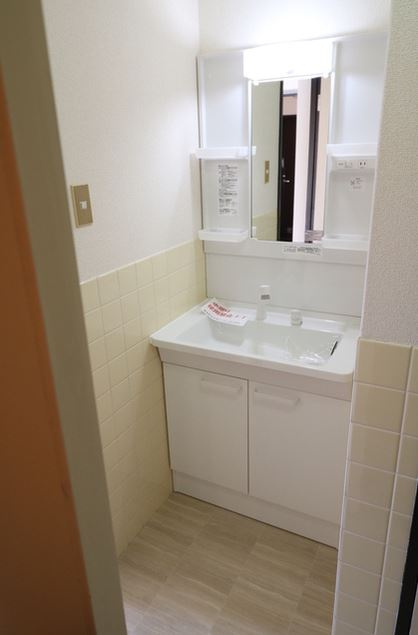 泉大津市東助松町４丁目の賃貸マンションの洗面所|洗面所です
