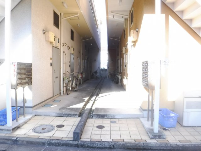 パーク・アベニュー元住吉のエントランス