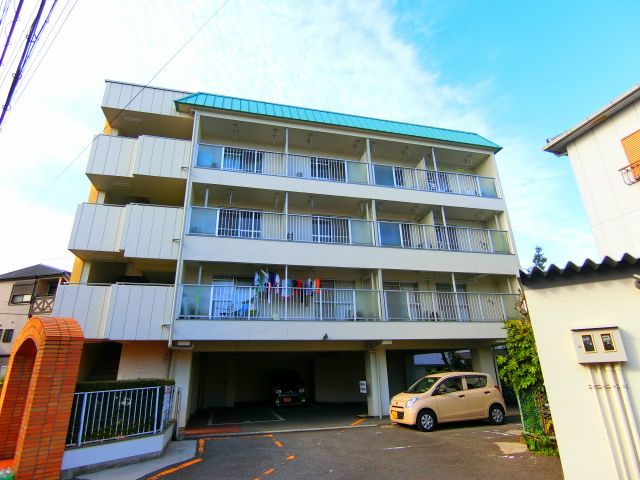 山本レンターマンション