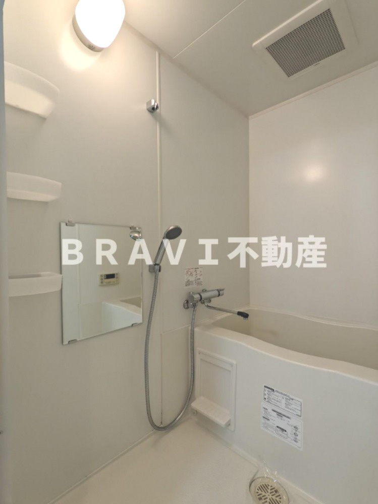 ドゥーエ森ノ宮 BRAVI不動産の浴室|【ドゥーエ森ノ宮】追い焚き機能付きのお風呂です