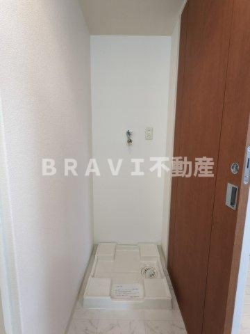 ドゥーエ森ノ宮 BRAVI不動産の設備|【ドゥーエ森ノ宮】洗濯機置場