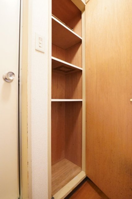 【収納】 | ロイヤルパレス原宿