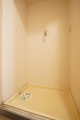 【設備】 | ロイヤルパレス原宿 | 室内洗濯機置場