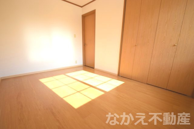 【寝室】 | 使い勝手のいい寝室です