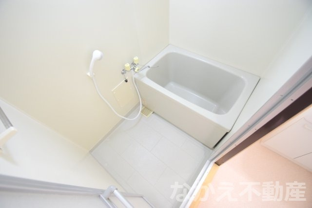 【浴室】 | 落ち着いた空間のお風呂です