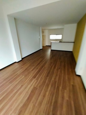 【居間・リビング】 | 寿マンション