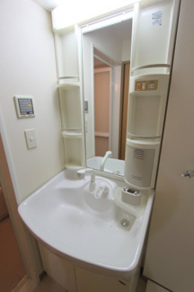 【独立洗面台】 | Est Luce