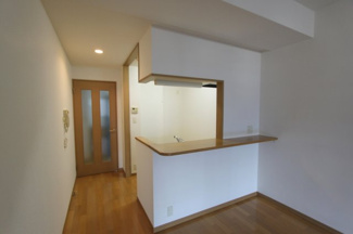 【キッチン】 | Est Luce | カウンターキッチンで作業もしやすいです