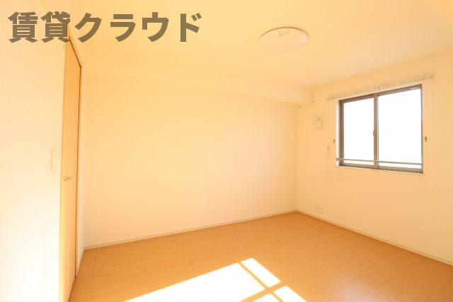 ハーバーシティ　ビオラの寝室|使い勝手のいい寝室です